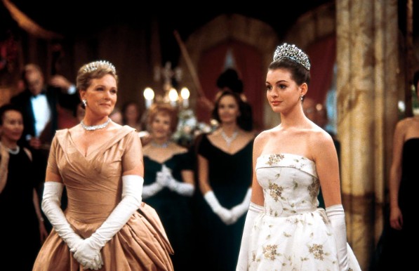 Ezért kellett meghalnia Mia apjának a Neveletlen hercegnőben – Julie Andrews állt a háttérben